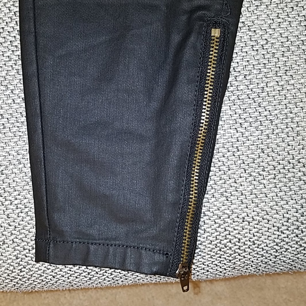 EUC Mossimo leather feel moto jeggings - Picture 2 of 6